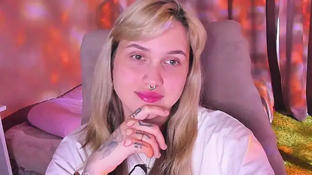 hellfirekiss webcam