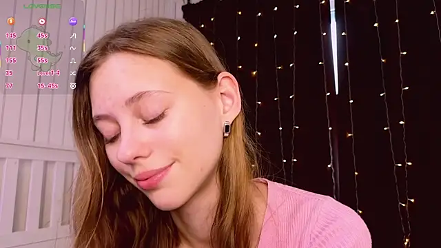 Watch HarriettKitty live on EroticFlix - High definition streams