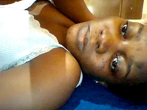 zainaxxxxx webcam