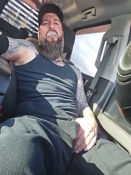 Beardedtattood live sex cam
