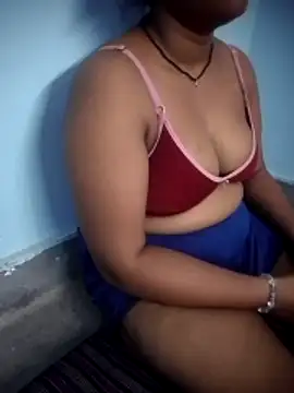 Saniya_Gs webcam