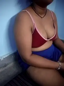 Saniya_Gs webcam