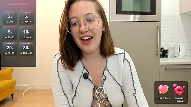 Watch Charmy_Gracy live on EroticFlix - High definition streams