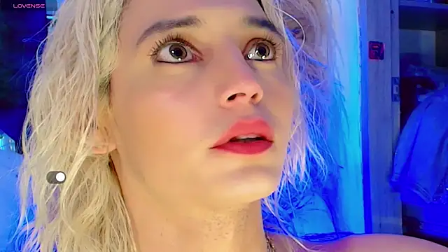 honey_skin webcam