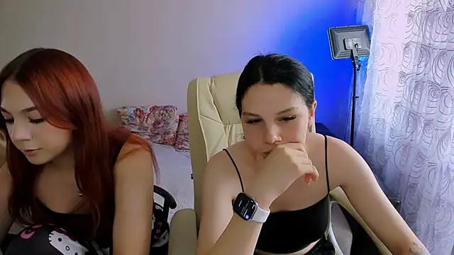 Adelina_xxx webcam