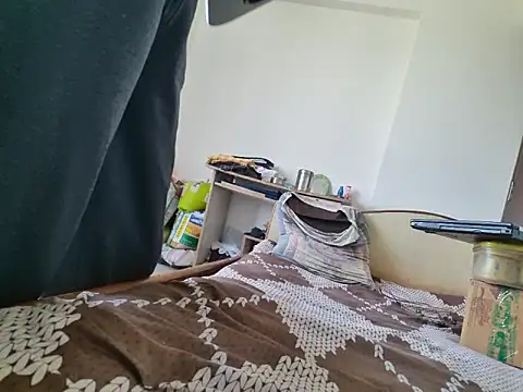 young-hairy-jon webcam
