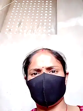 Your_rashi01 live cam