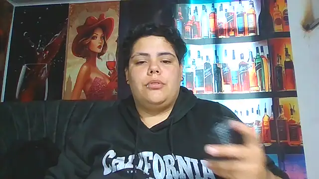 Hailey_Curvy live cam