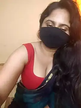 Sravvi499 webcam