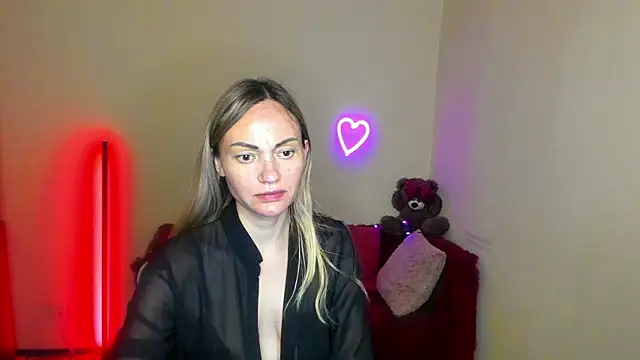 Watch BlondMikey22 live on EroticFlix - High definition streams
