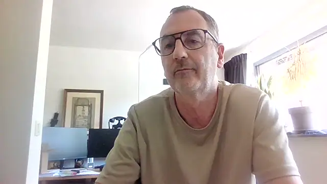 HotLucas66 webcam