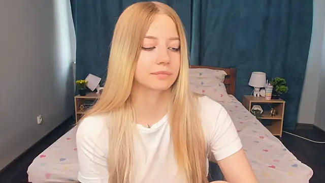 Watch DeniseMekus live on EroticFlix - High definition streams