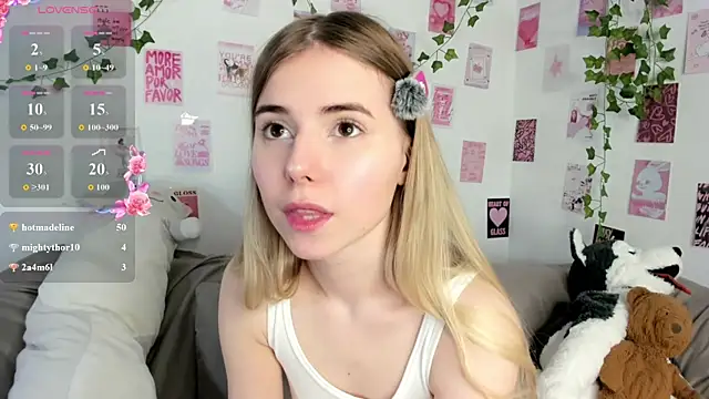 Watch Honey_Lia live on EroticFlix - High definition streams