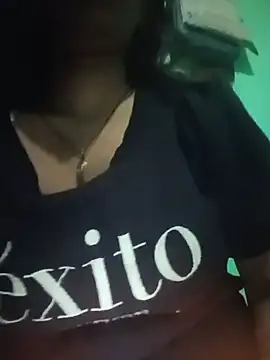 Watch kajal_jain00 live on EroticFlix - High definition streams