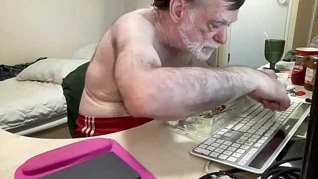 coach-karl live cam