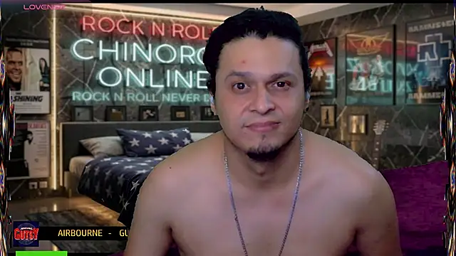 chino_roz webcam
