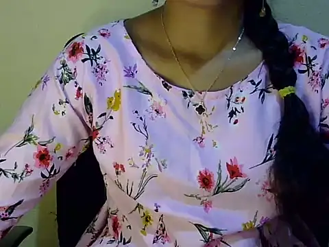 Watch Shab_M live on EroticFlix - High definition streams