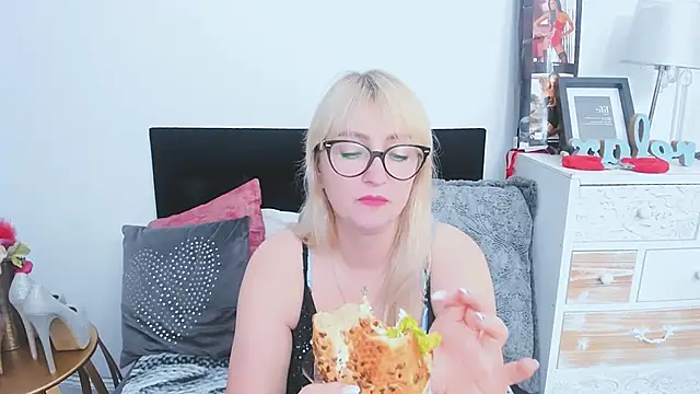 sweetMariina webcam