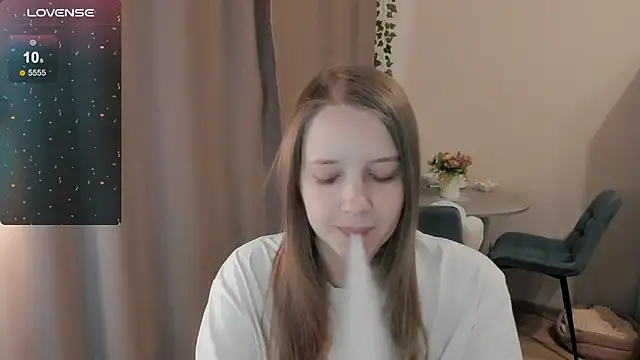 Watch Alyaley live on EroticFlix - High definition streams