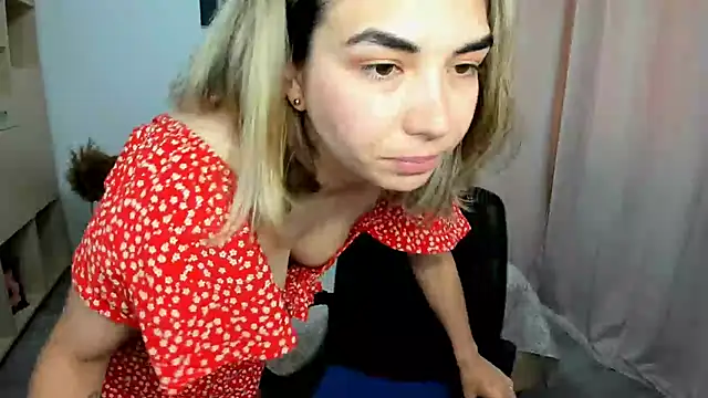 AlexaJuly webcam