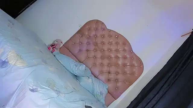 Valentina_Horny777 webcam