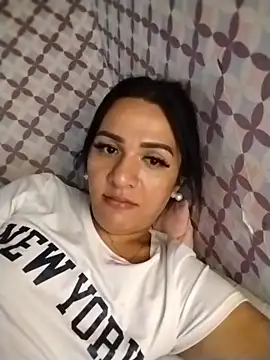Yourbabyshane webcam