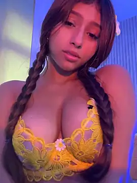 Watch dafne17_ live on EroticFlix - High definition streams