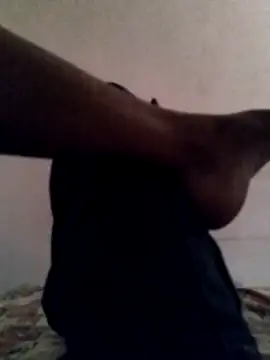 Watch Gunjan_garg_0 live on EroticFlix - High definition streams