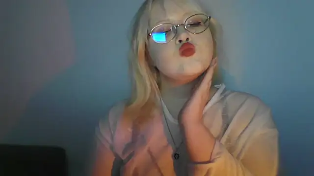 Watch Elayne_Sweet live on EroticFlix - High definition streams