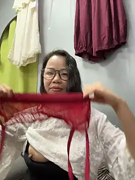 Watch honghong_mother live on EroticFlix - High definition streams