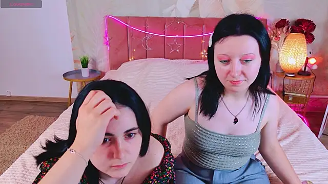 RuthHalll 🦂 free naked stream