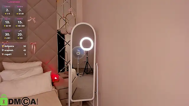 LunaSinn webcam