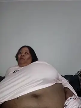 nancy111 webcam