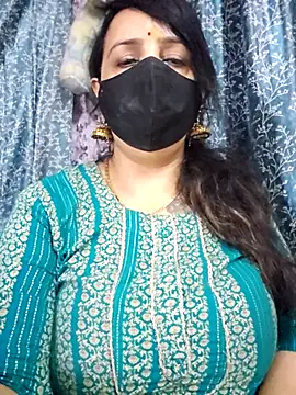 cute-tanvi webcam