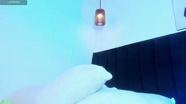 dolly_zoe live cam