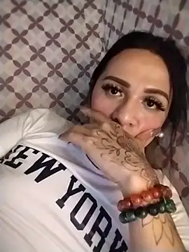 Yourbabyshane webcam
