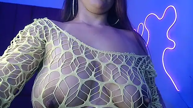Watch Mia2xsmith live on EroticFlix - High definition streams