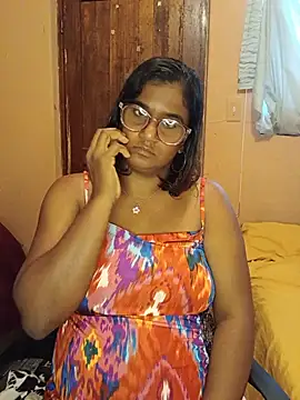 indianstrawberrylips4u webcam