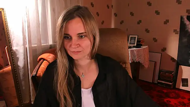 MiaSparkes webcam