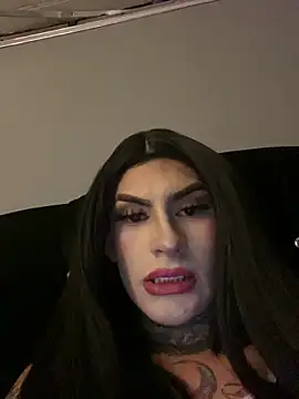 valen_lewiiz webcam