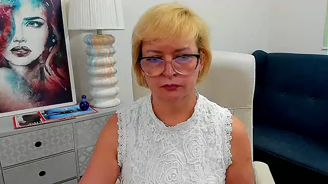 luna_xfantasy webcam