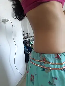 zoya_baby_ webcam