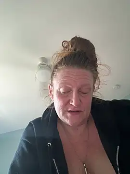 Kellilyn10 webcam