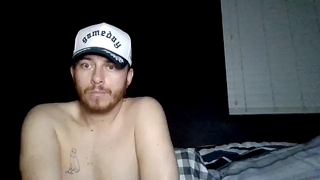 Cloudyydayzz webcam