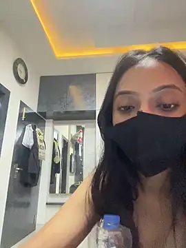 Watch livia_dolls live on EroticFlix - High definition streams