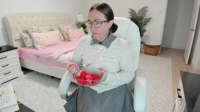 Vika73 webcam