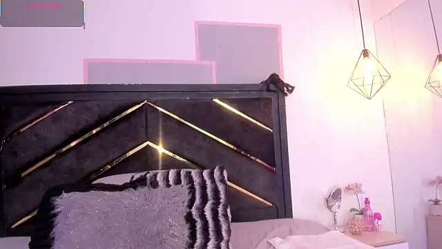 april_jones05 webcam