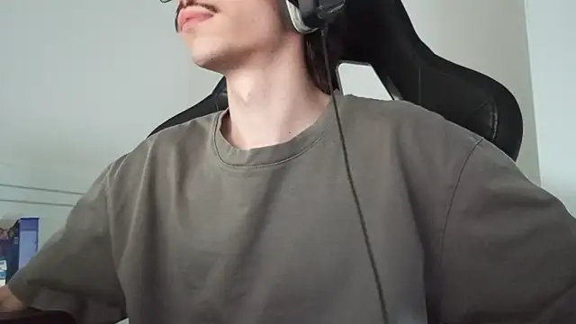gabrielNovin17cm webcam