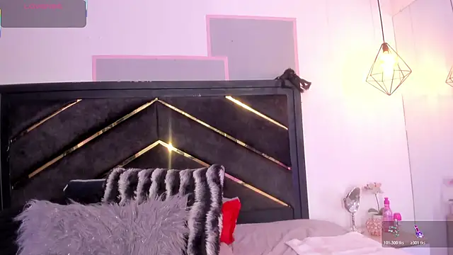 april_jones05 webcam
