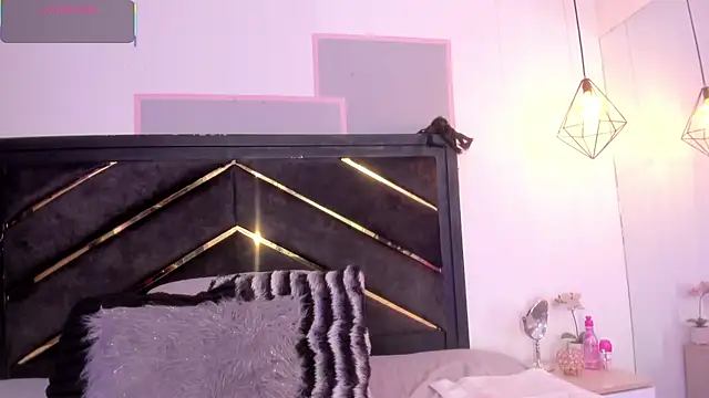 april_jones05 webcam
